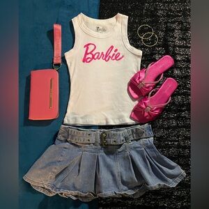 Barbie baby tee, 90s style